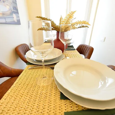 Elegante Vicino Metro B1 Collegato Al Centro Di Apartment